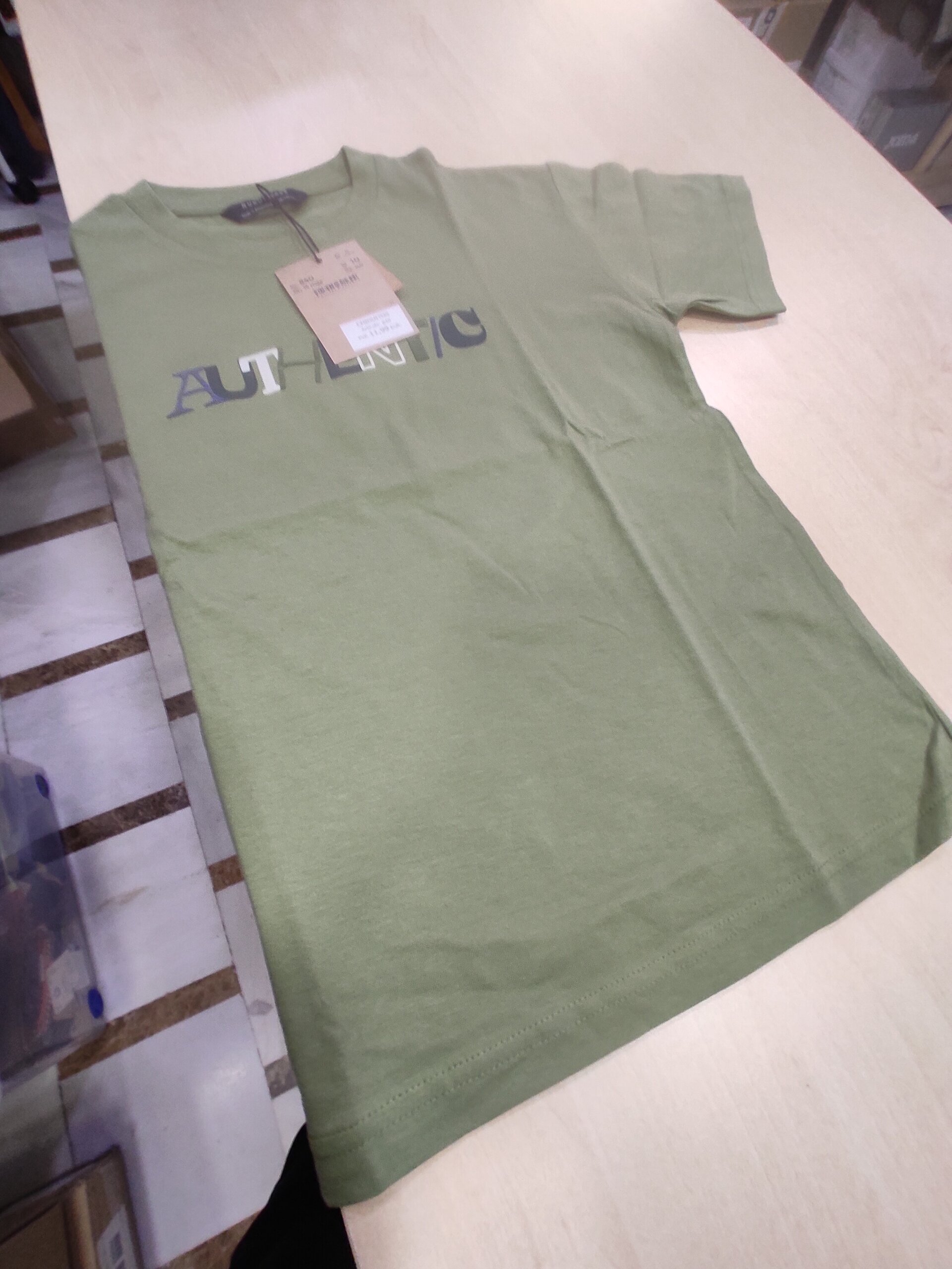 Camiseta verde claro 10 años - 3