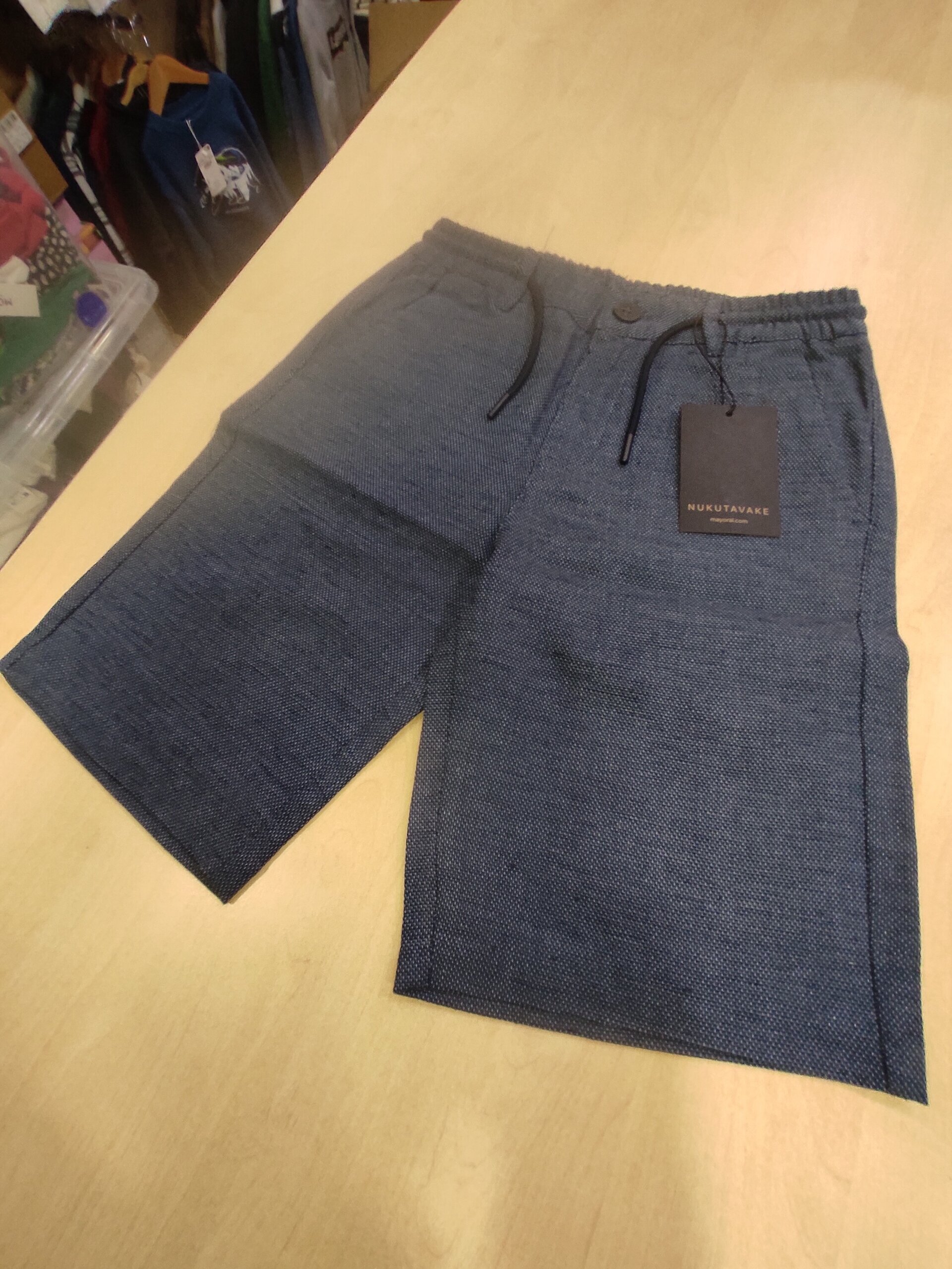 Pantalón vaquero gris cordón 10 años - 2