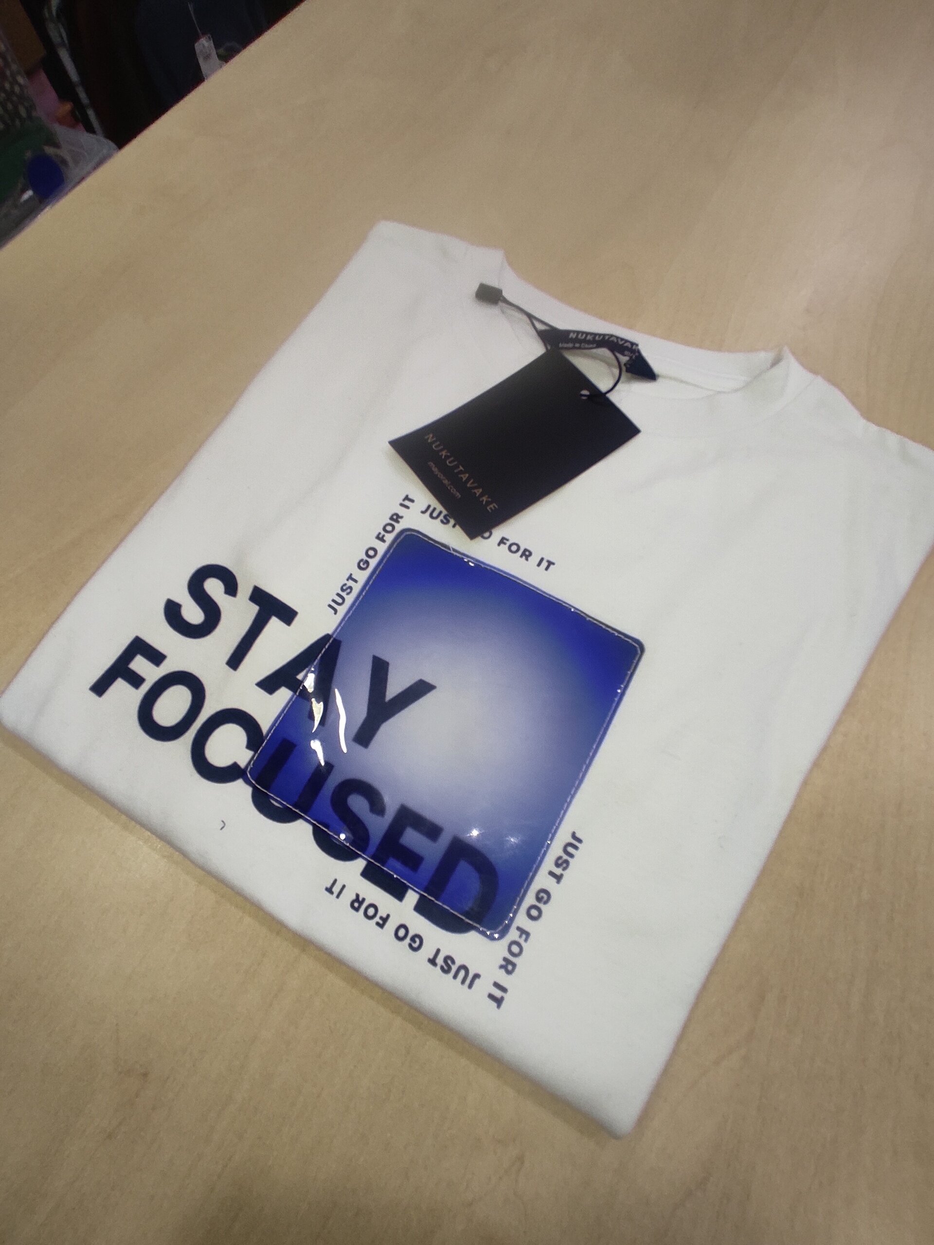 Camiseta gris stay  10 años - 2