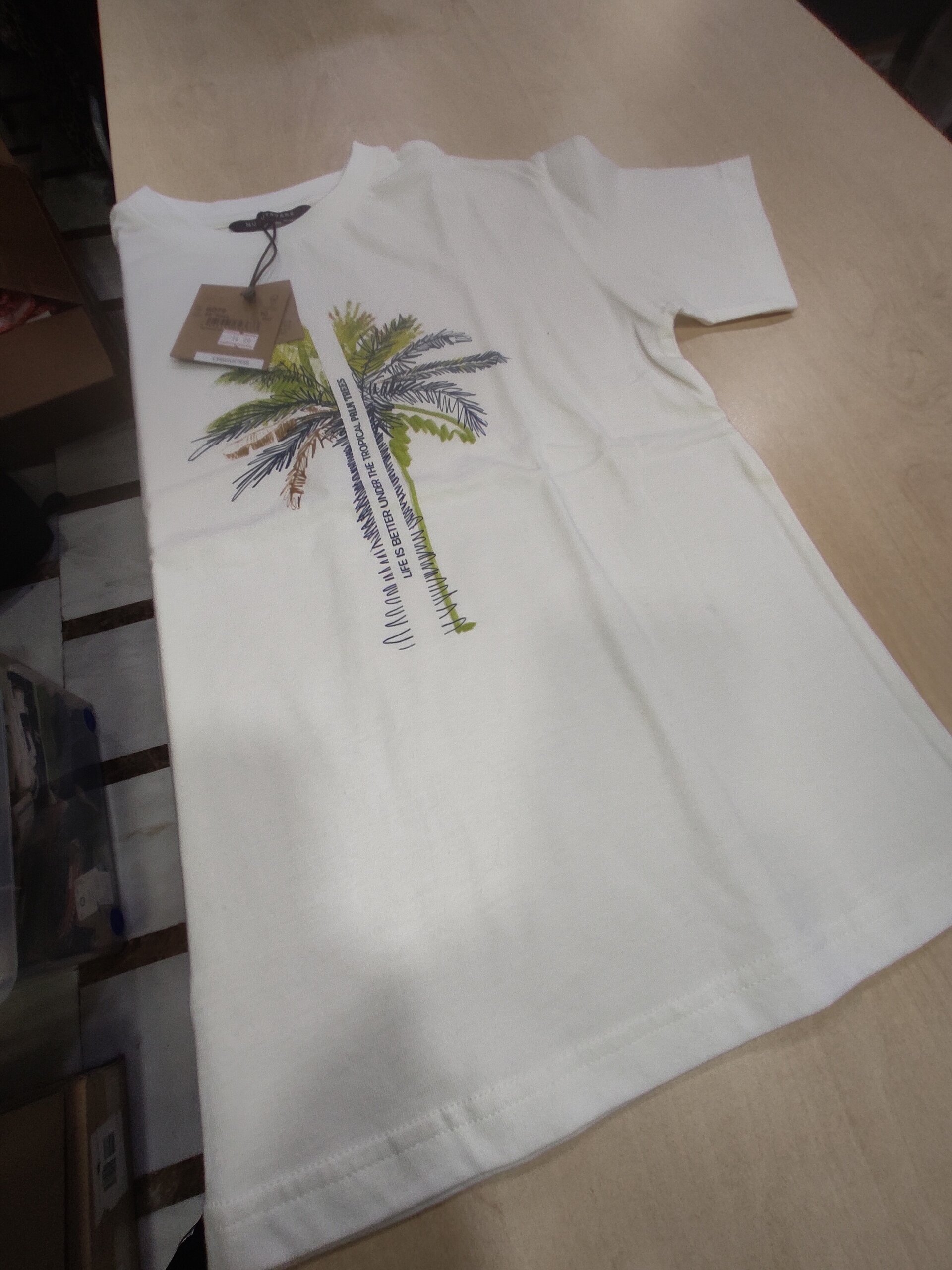 Camiseta blanca palmera 10 años - 3