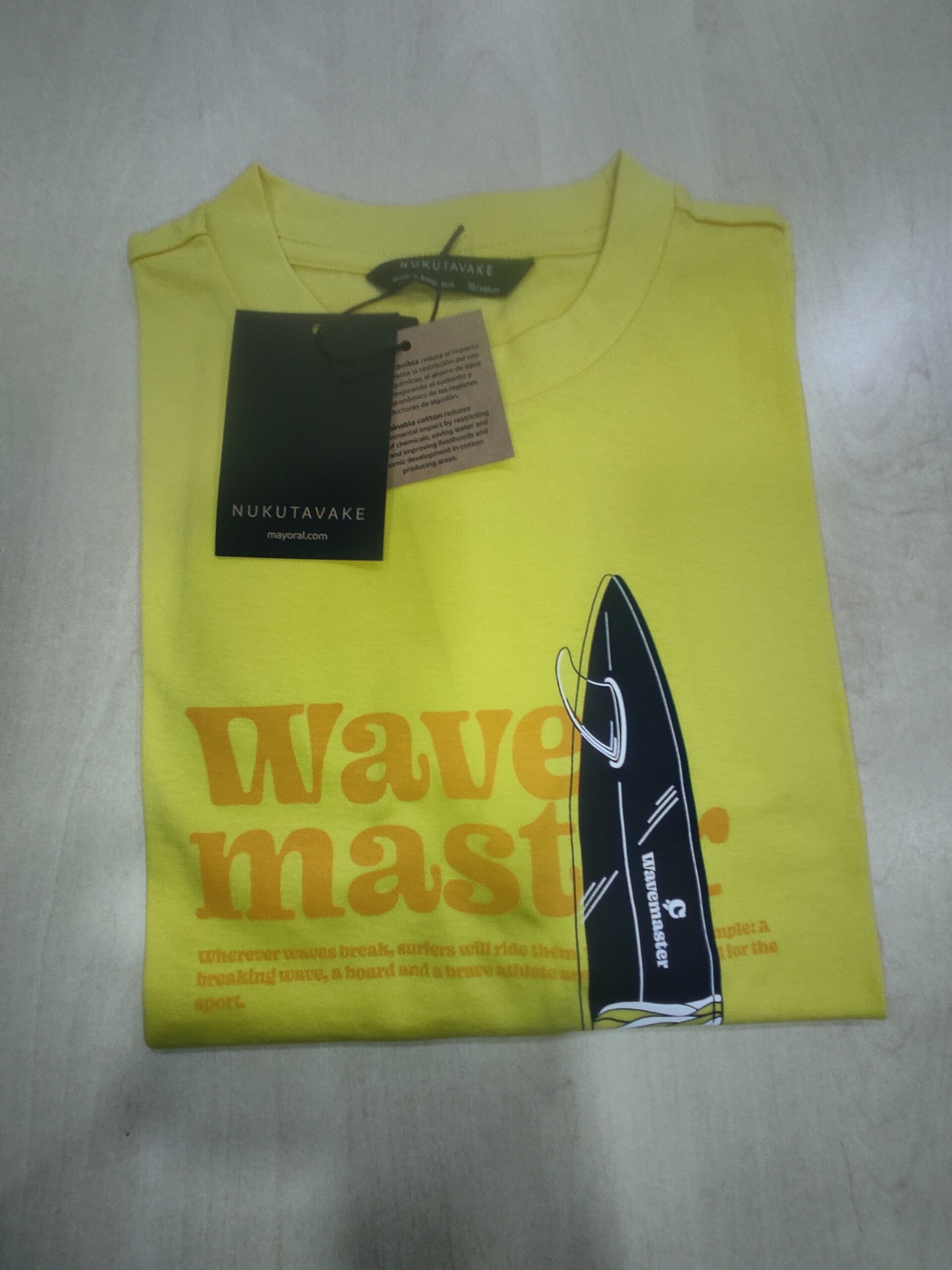 Camiseta amarilla   10 años - 5